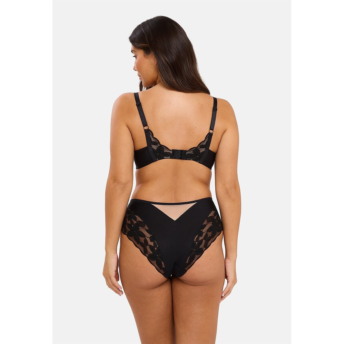 Salome Briefs in Medium Size black, SANS COMPLEXE