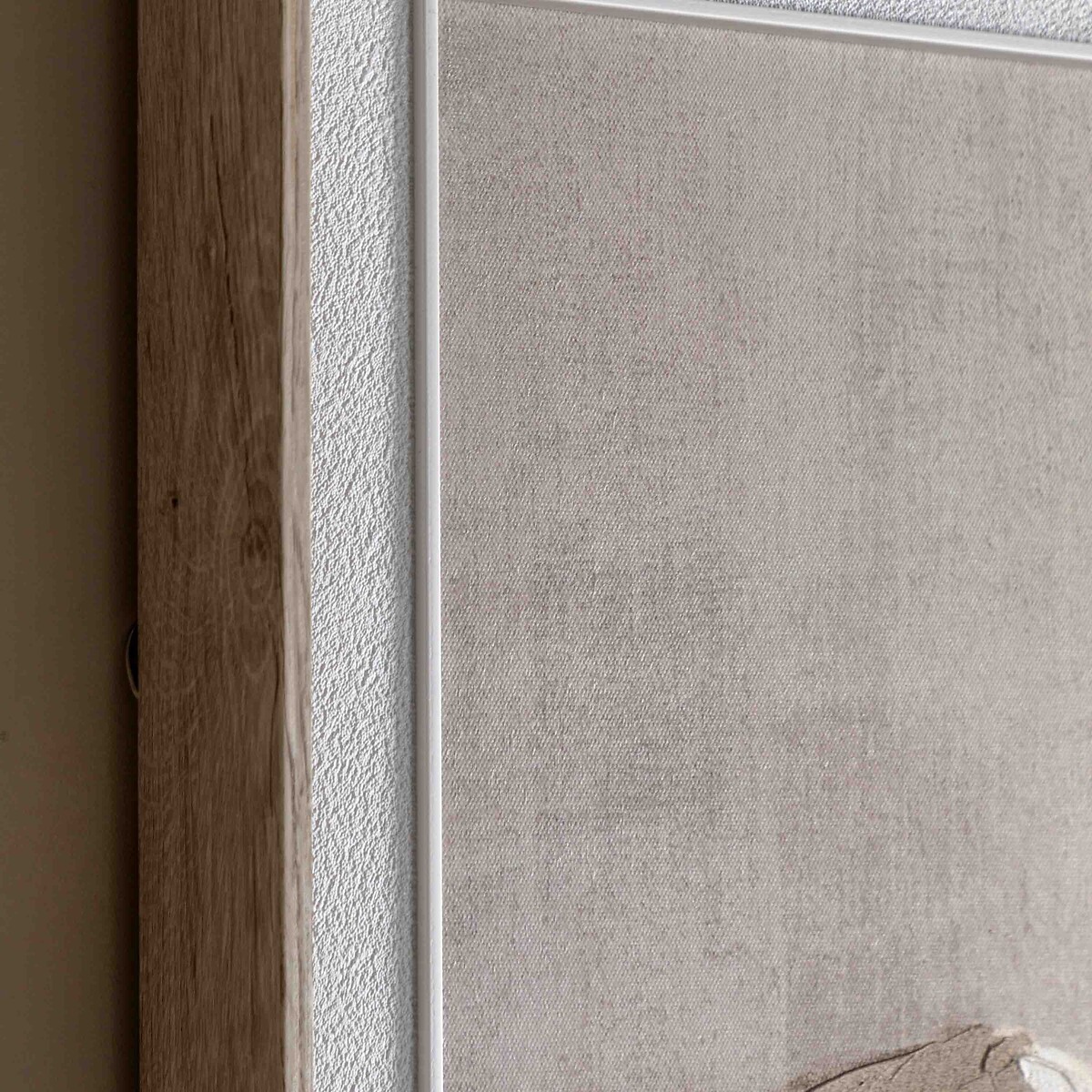 92cm Beyond the Pale Framed Canvas white, ÉDITÉ