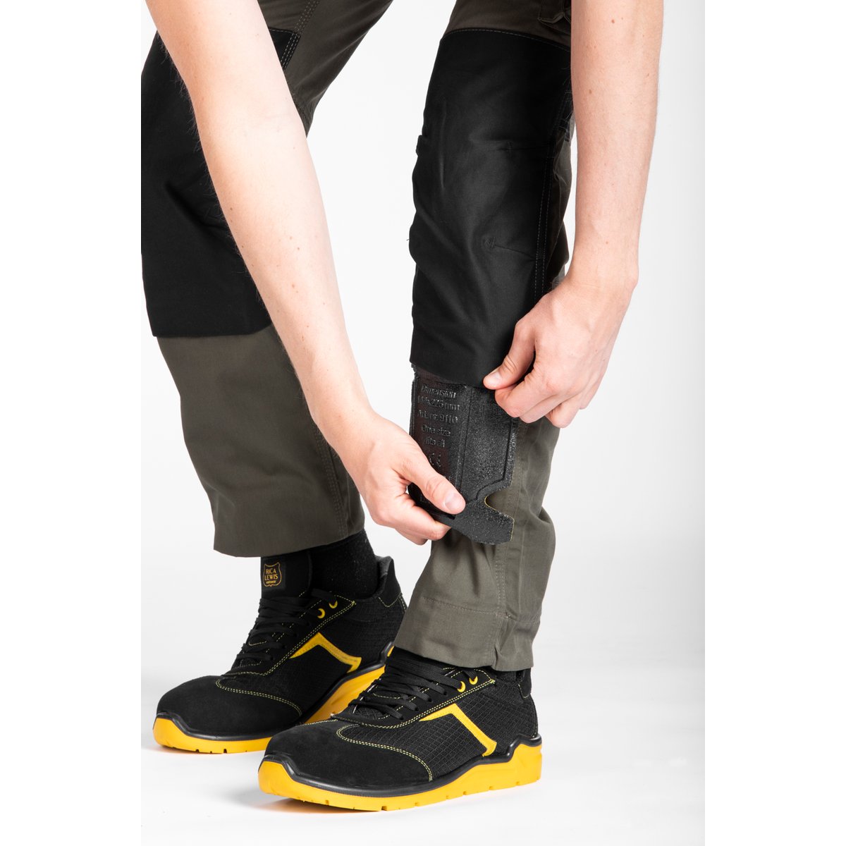 Pantalon de travail multipoches Fibreflex® MOBILOS vert, RICA LEWIS