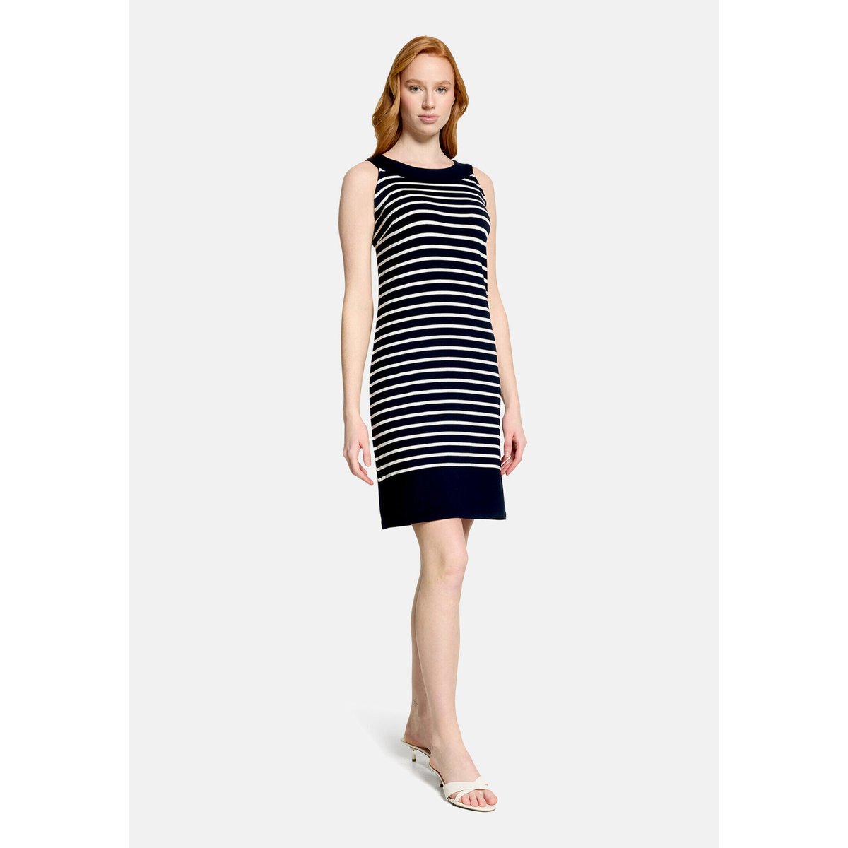 Robe d'été sans manches bleu/blanc, BETTY BARCLAY