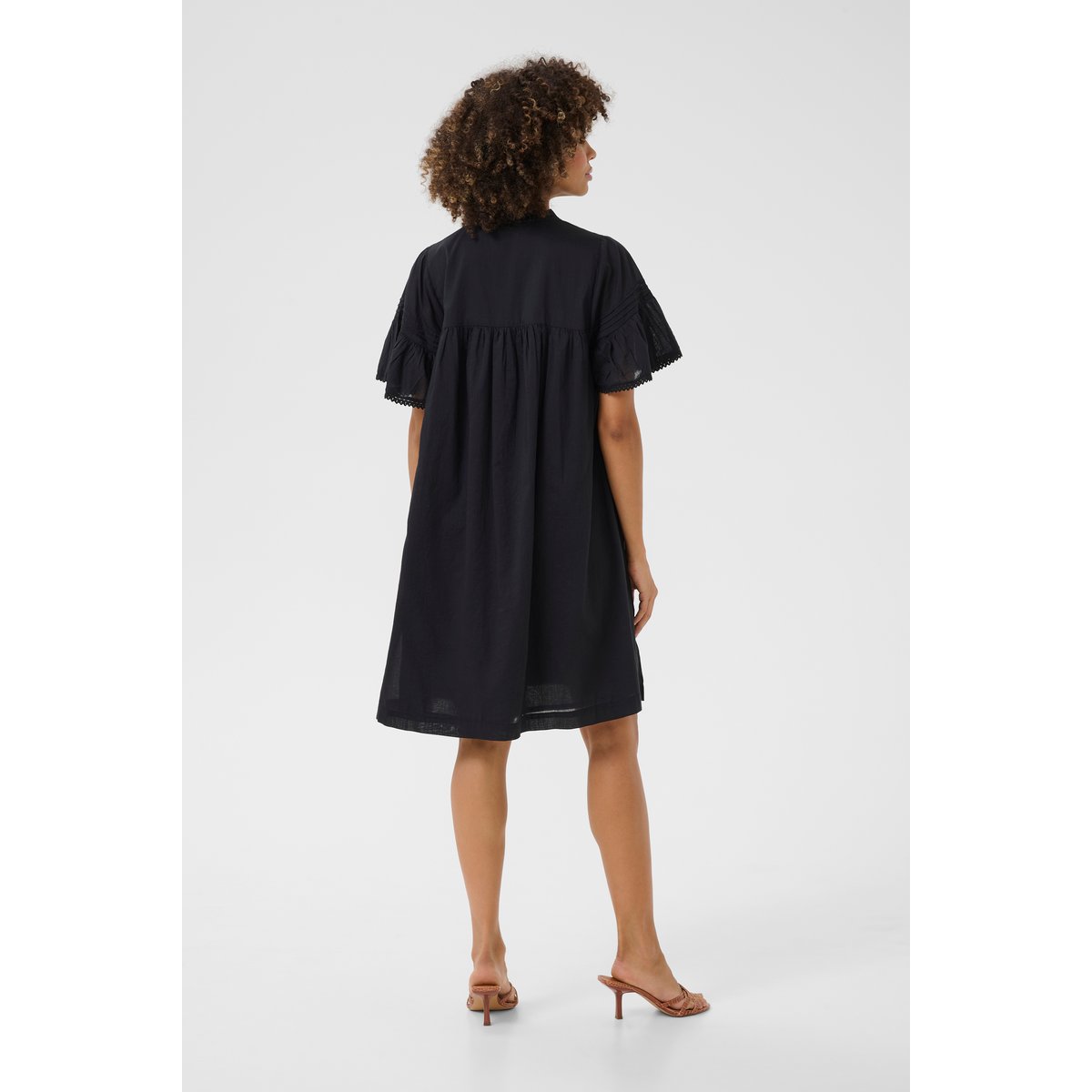 Dress noir, CULTURE
