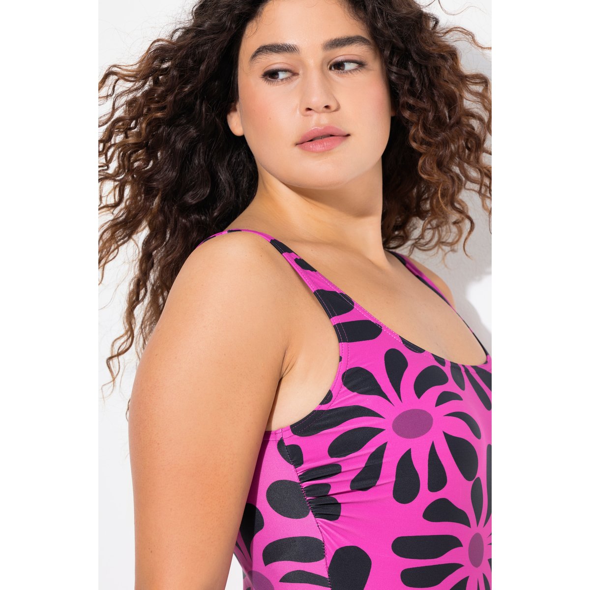 Maillot de bain à fleurs, décolleté rond orchidée, ULLA POPKEN