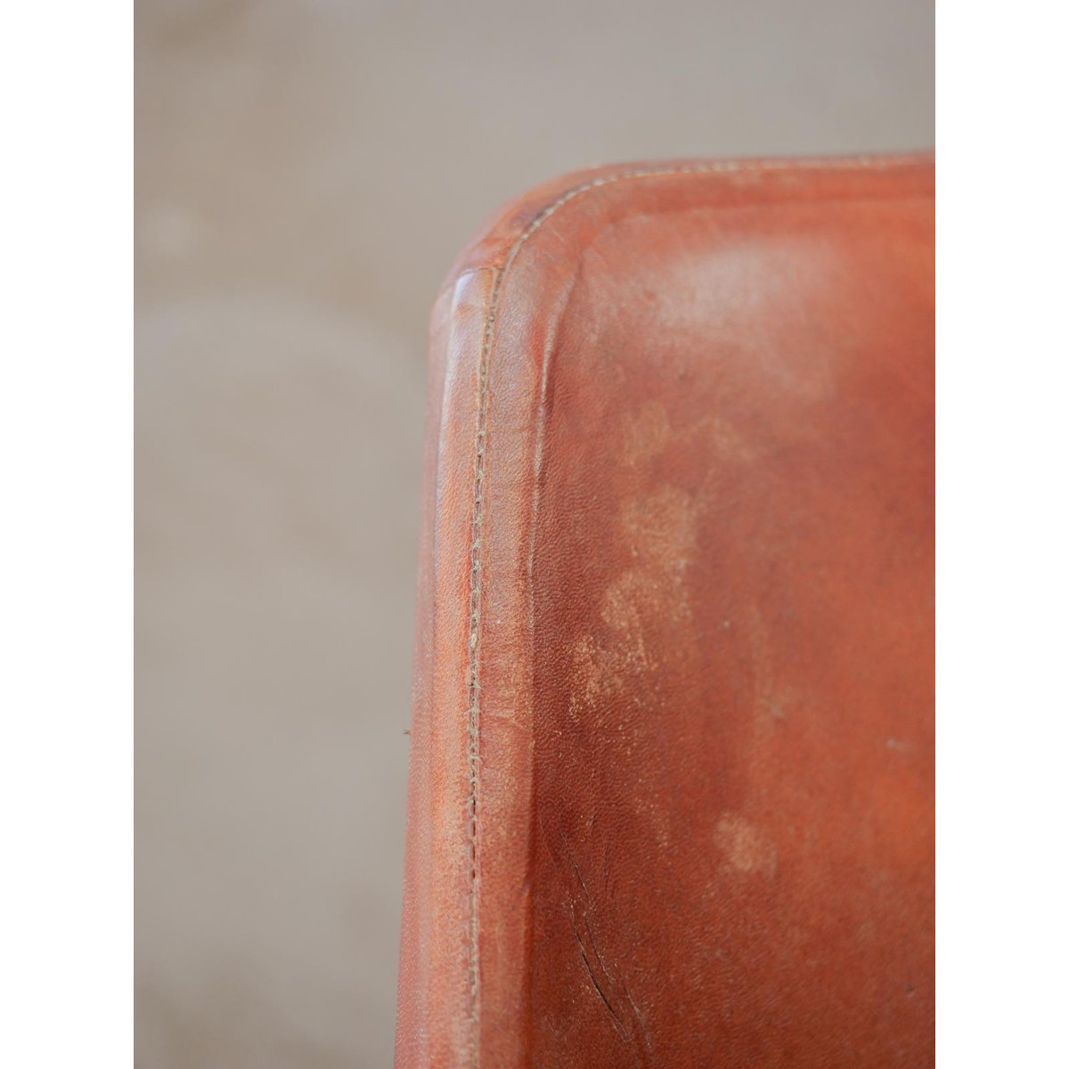 Lot de 2 chaises hautes Alma N°1701 - Bon état marron, DEBONGOUT