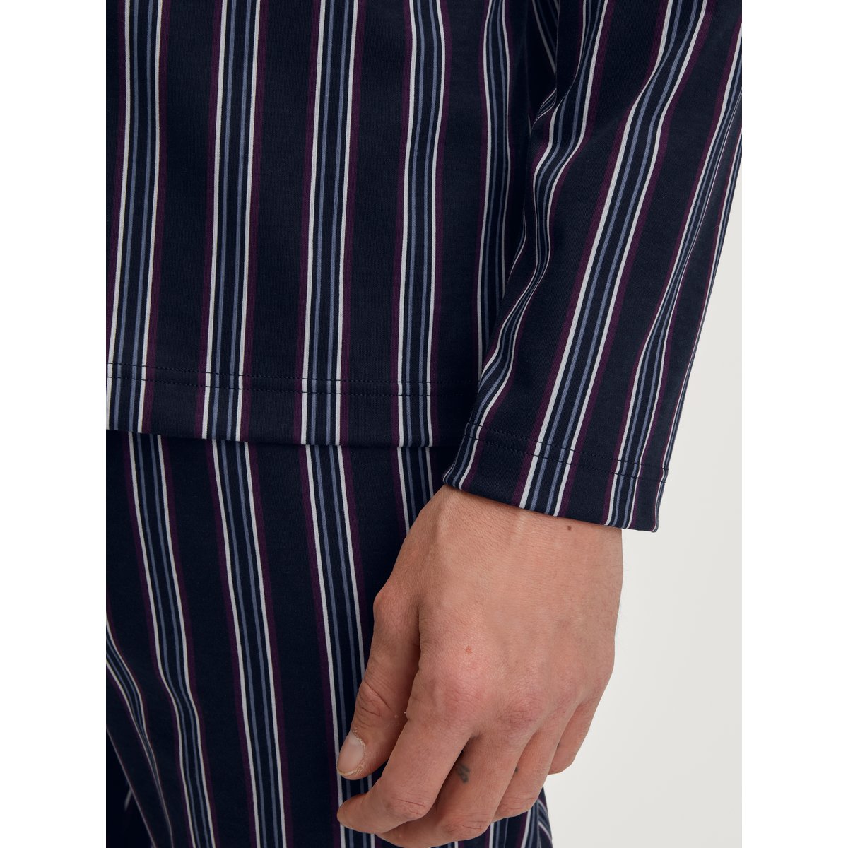 Pyjama boutonné sur toute la longueur manches longues Coton RELAX STREAMLINE saphir foncé, CALIDA