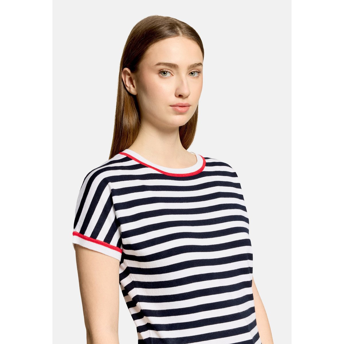 Pull-over en maille à rayures patch dark blue/red, BETTY BARCLAY