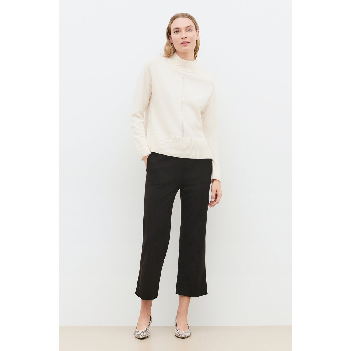 Pull droit col montant cachemire MWALTER ecru, CAROLL