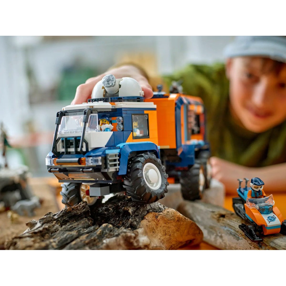 LEGO City - Camion Scientifique des Explorateurs Arctiques - 60471 couleur unique, LEGO