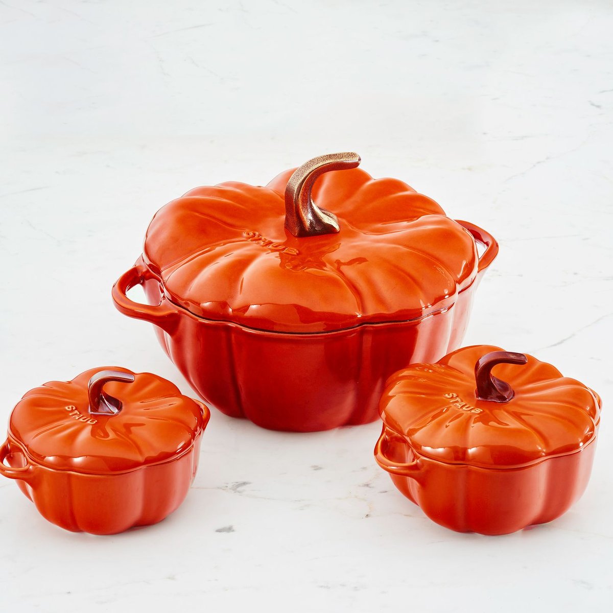 Cocotte citrouille 12 cm céramique cannelle, STAUB