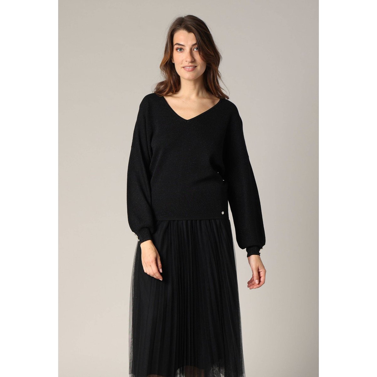 Pull col v féminin, coupe chemisier KIARA noir, DEELUXE