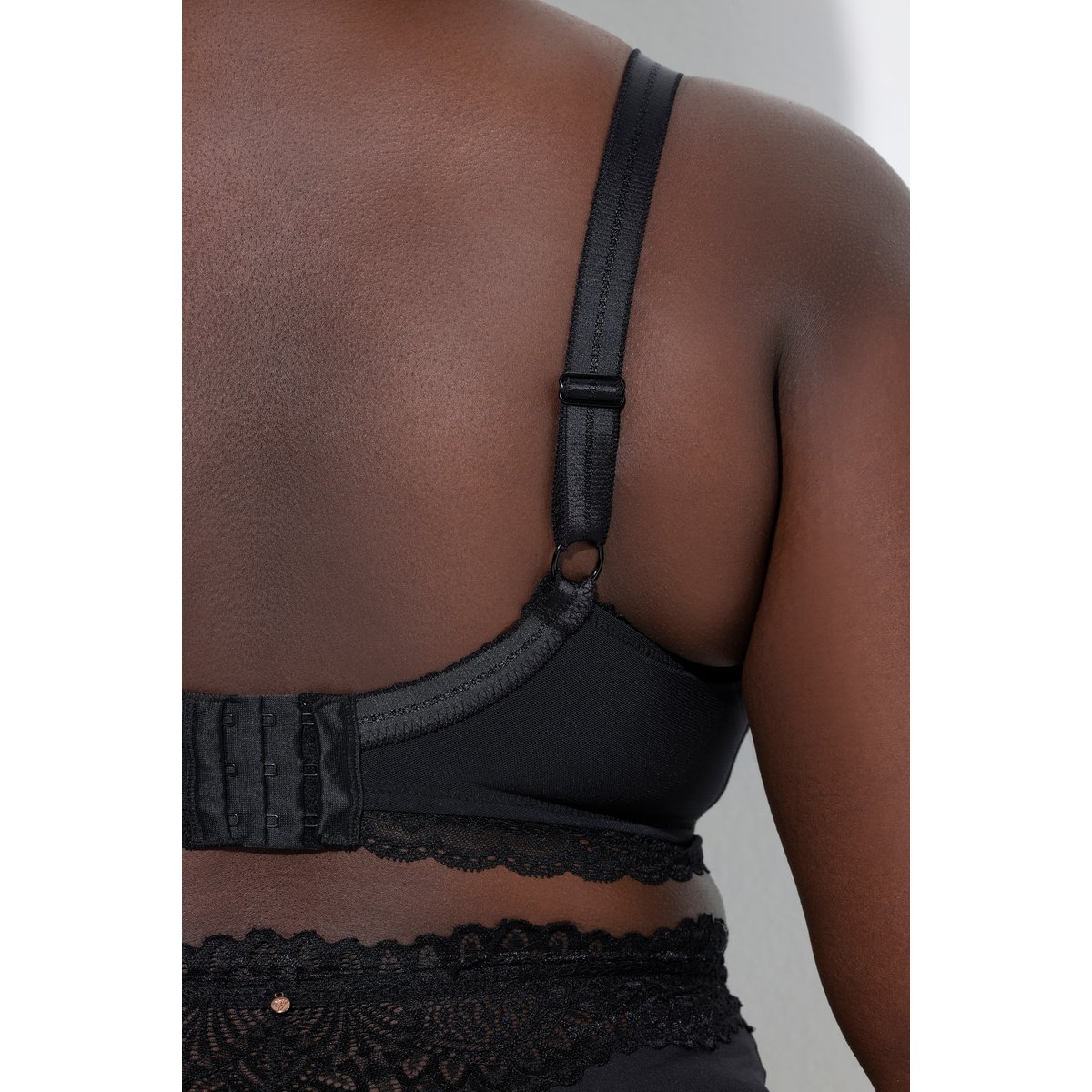 Bralette TruYou avec dentelle noir, ULLA POPKEN