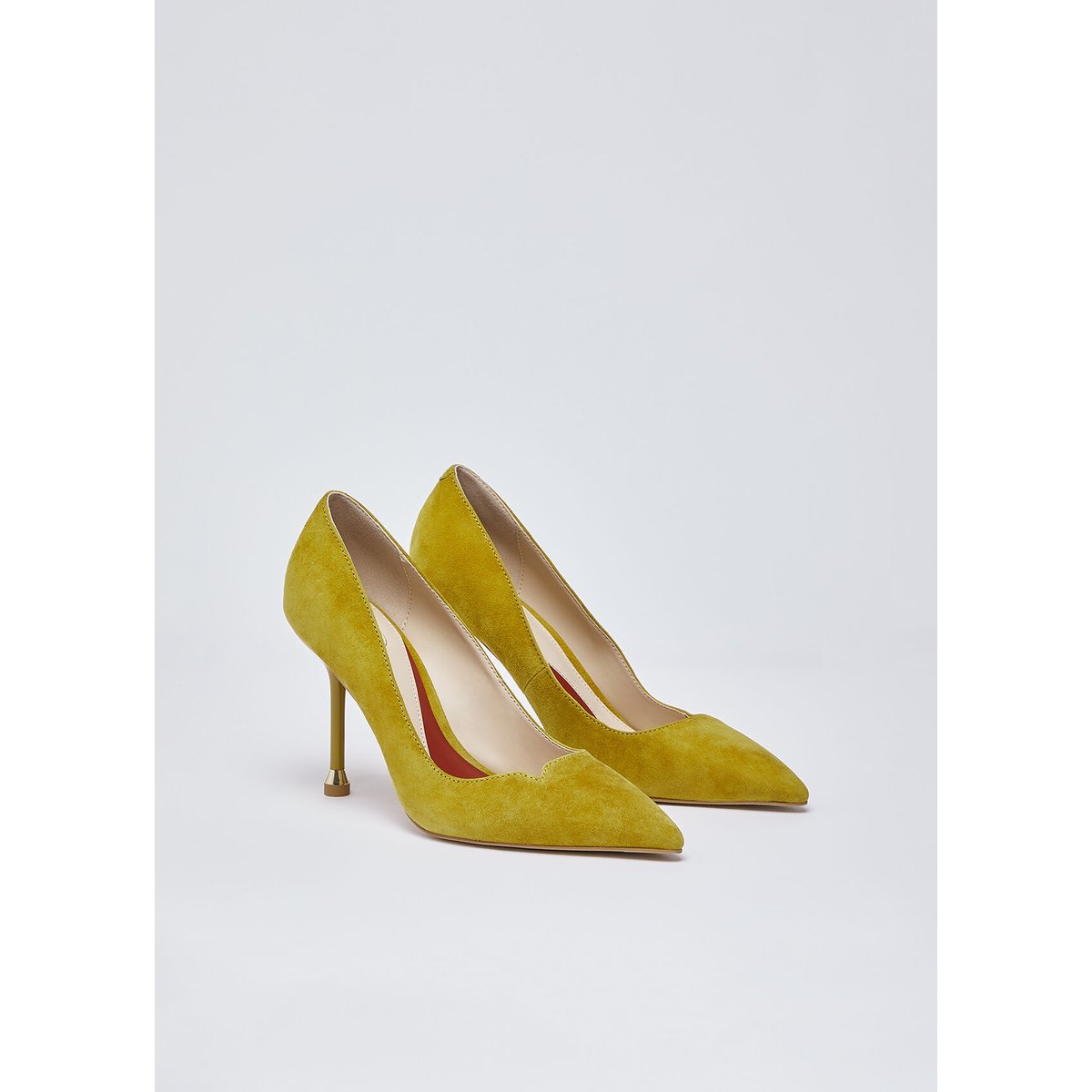 Escarpins en daim moutarde, LIU JO
