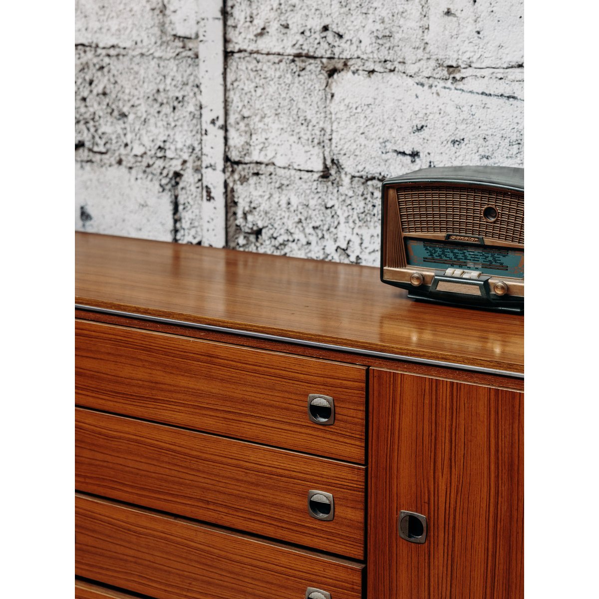 Enfilade en bois spacieuse Margaret N°132 - Bon état bois, DEBONGOUT