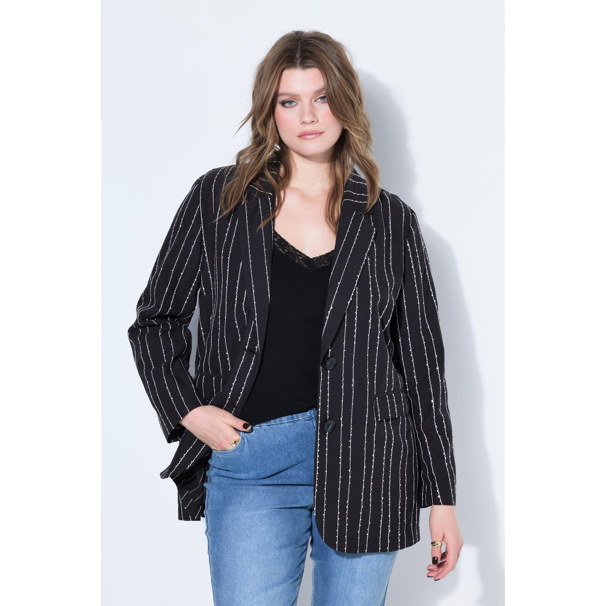 Blazer oversize, rayures fines à sequins noir, STUDIO UNTOLD