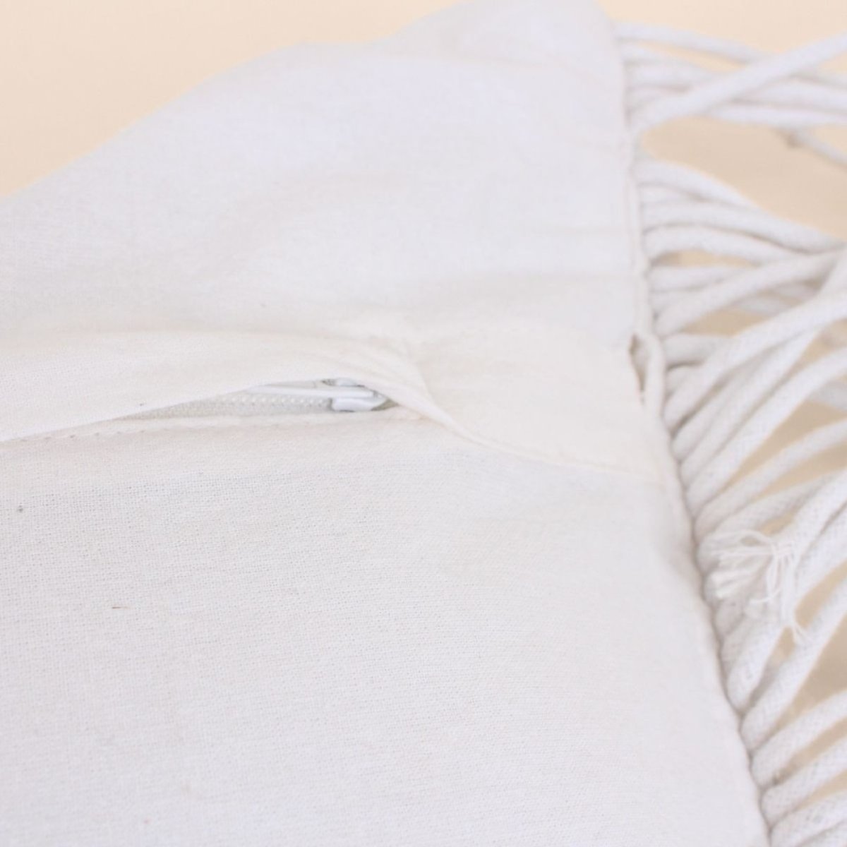 Coussin macramé en coton 40x60cm blanc, ORNAMI