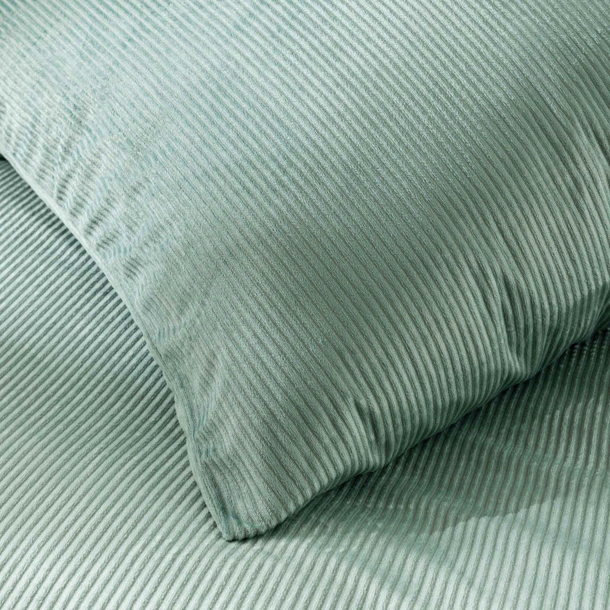 Parure de lit 3 pièces en velours côtelé uni housse + taies vert, DOUCEUR D'INTÉRIEUR