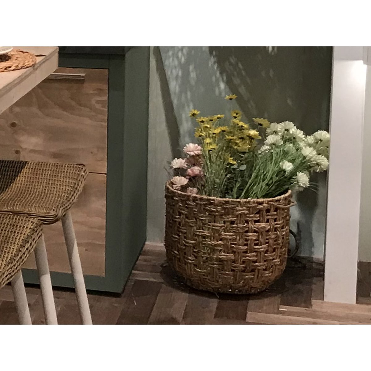 Lot de 3 paniers ronds tressés en jacinthe d'eau naturel, JARDIDECO