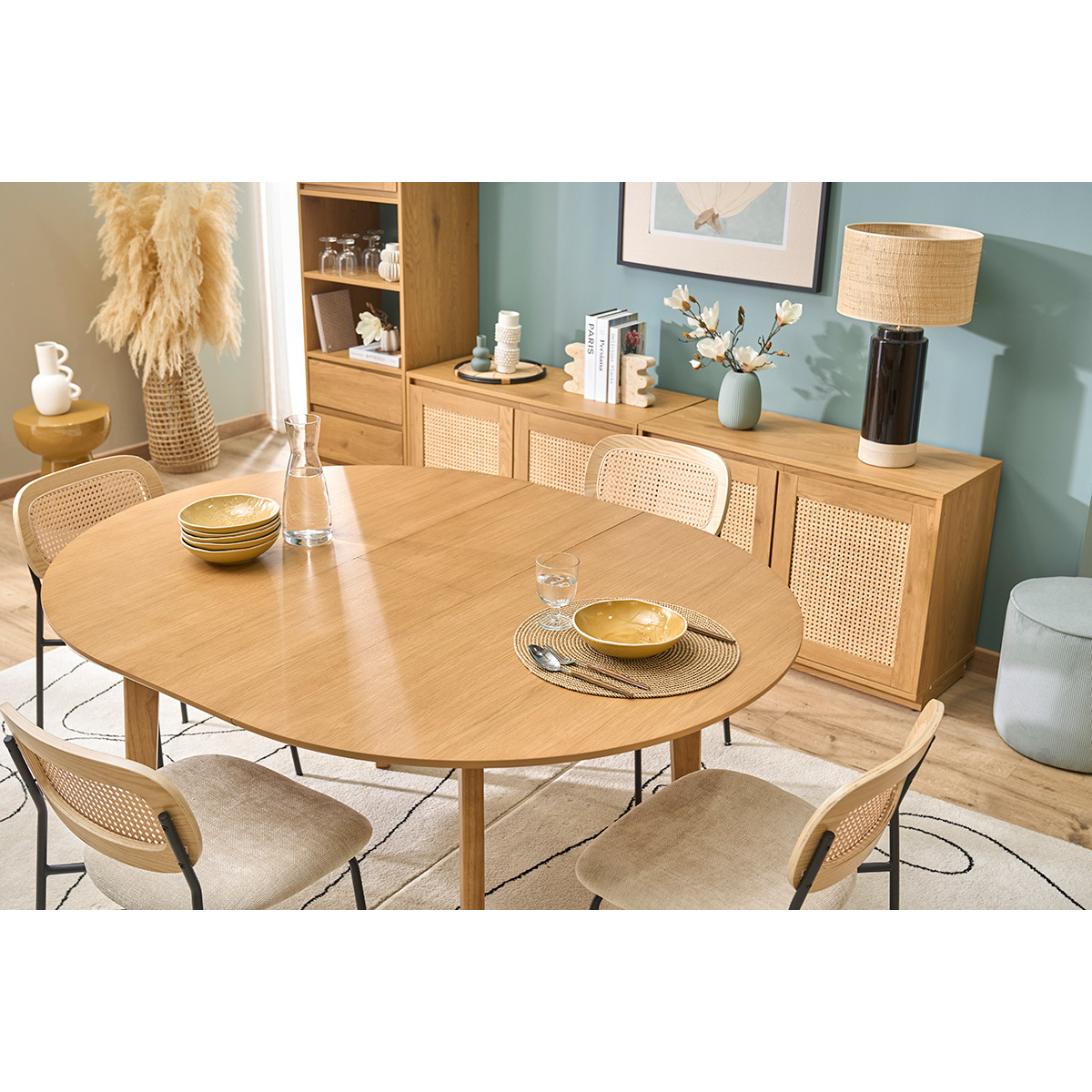 Table à manger ronde extensible avec rallonges intégrées en bois clair chêne L120-150 cm ANSEL couleur unique, MILIBOO