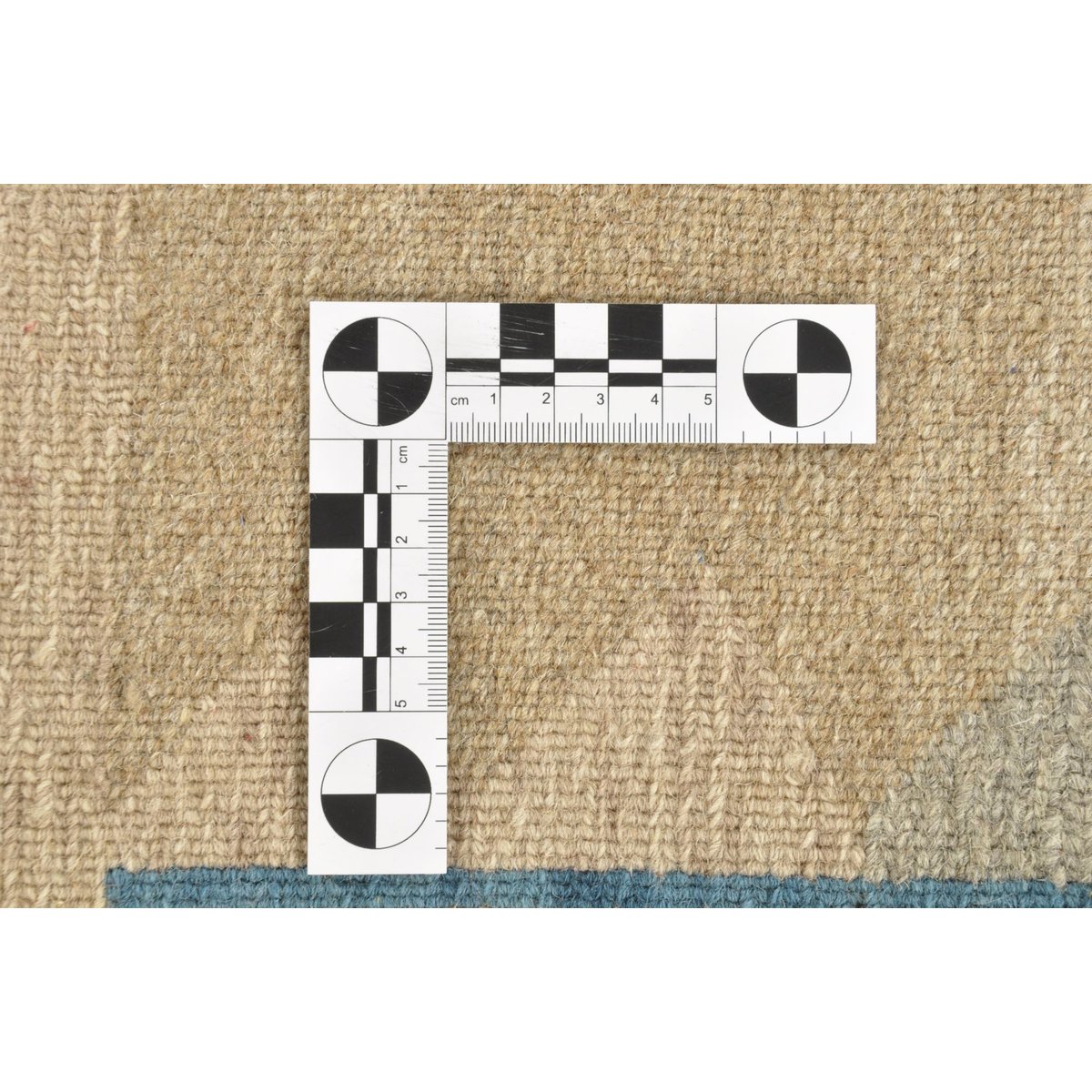 Tapis en laine vierge noué à la main sable, THEKO