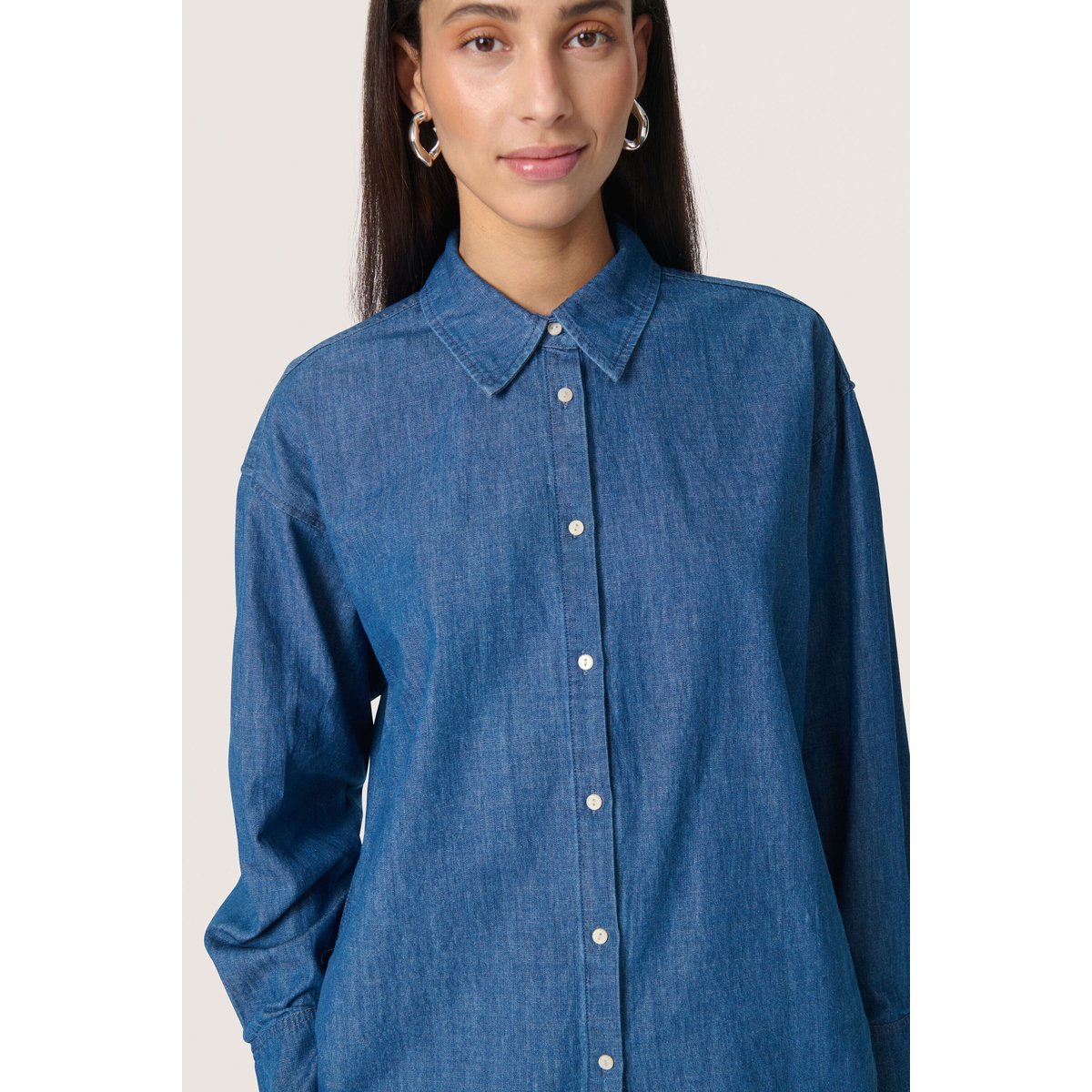Long sleeved shirt bleu medium blue denim, SOAKED IN LUXURY