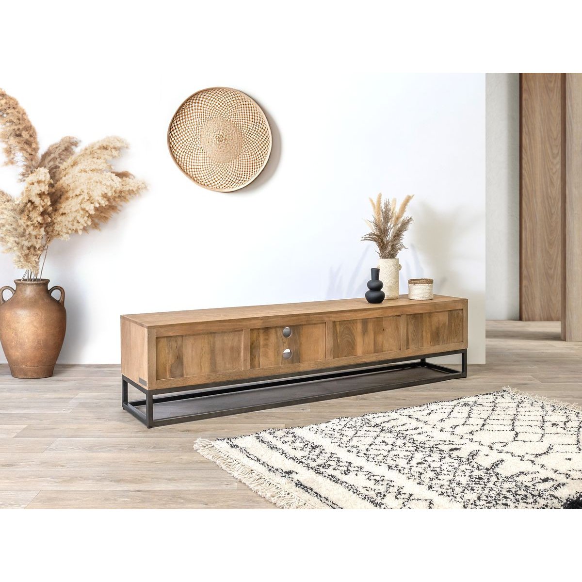 Meuble TV 200 cm bois massif, BERGERAC marron clair, BOBOCHIC