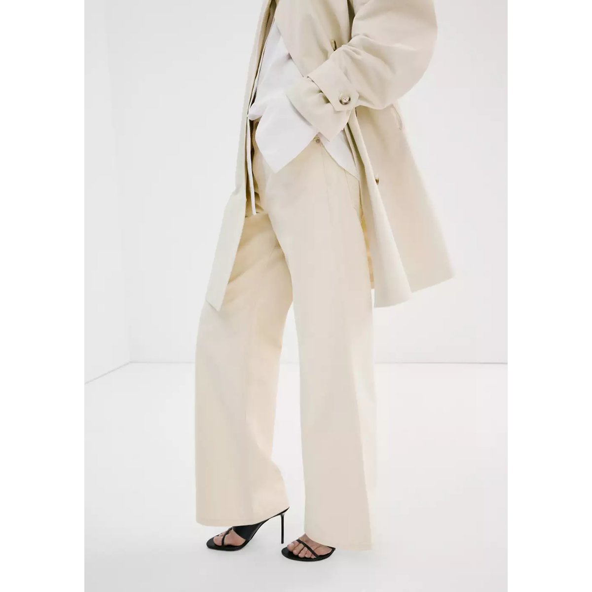 Jean droit taille normale vanille, MANGO