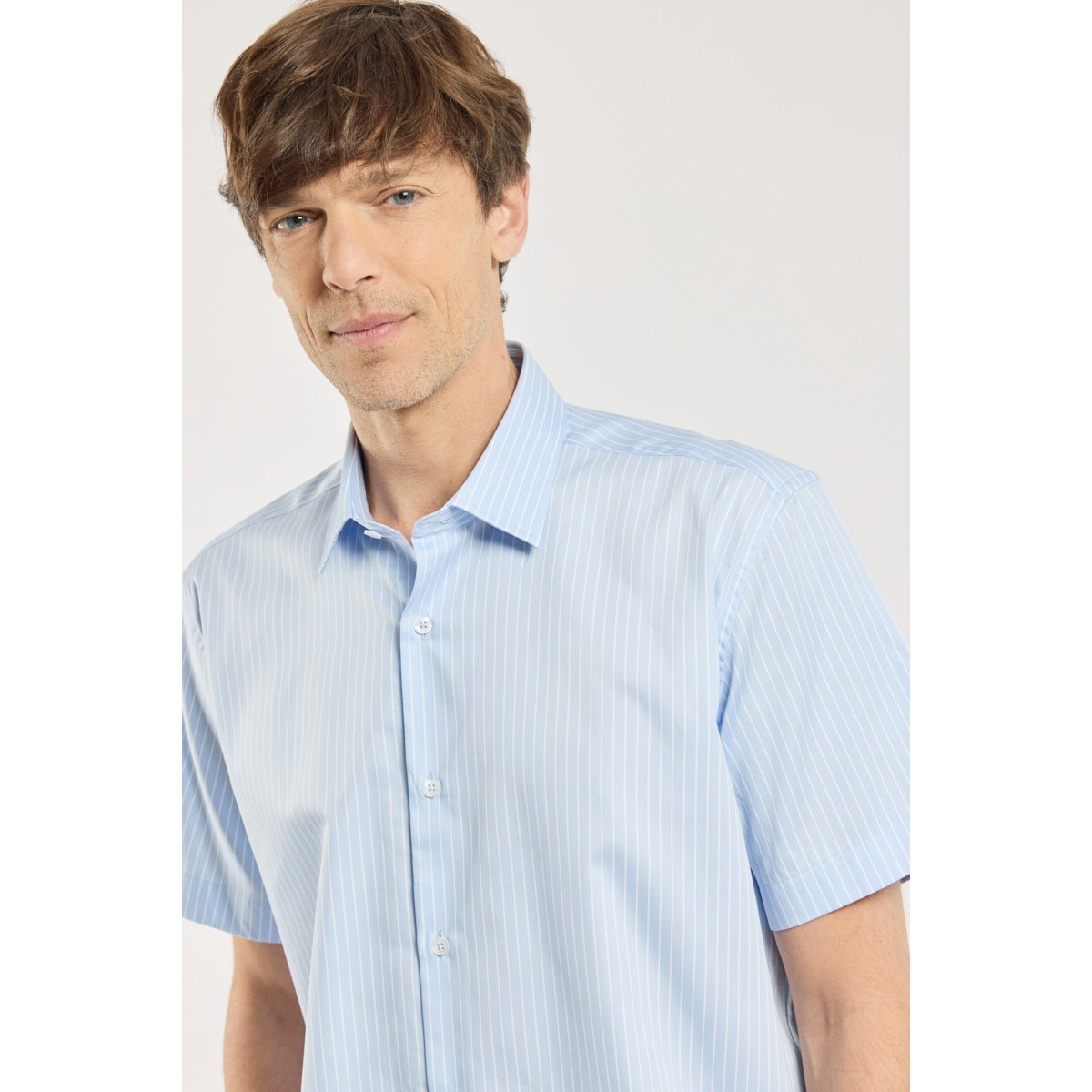 Chemise coupe confort en coton ciel/blanc, ARMOR-LUX