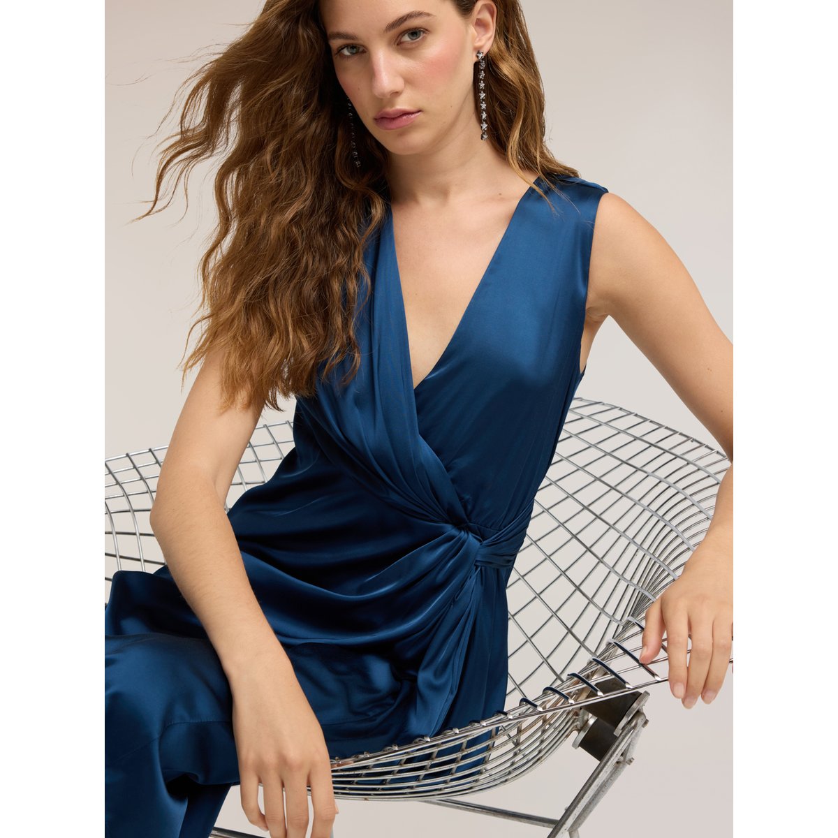 Robe avec drapé bleu, MOTIVI