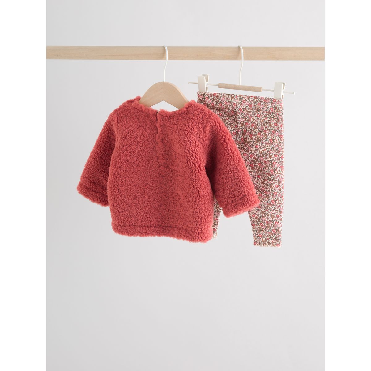 Haut en polaire et legging bébé, 2 pièces rouge à petites fleurs, NEXT