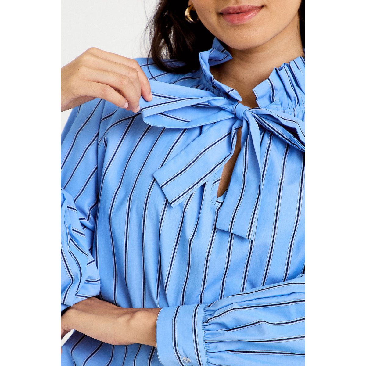 Blouse ample col montant manches longues bleu, CACHE CACHE