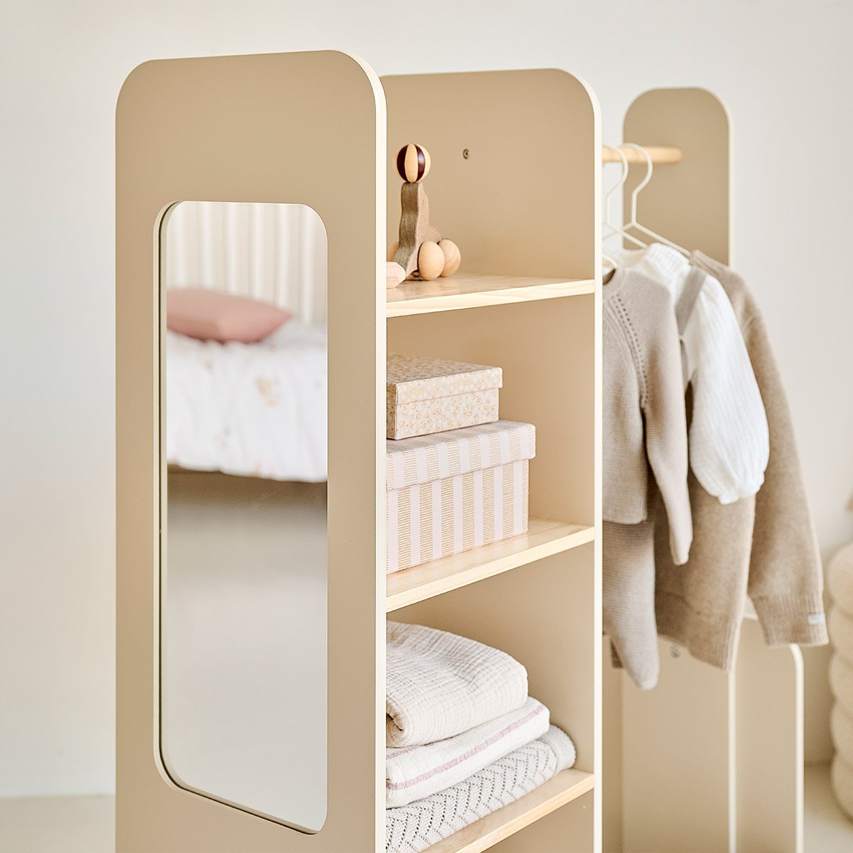 Penderie Montessori «Lune» PA_LUNE beige, PETITE AMELIE