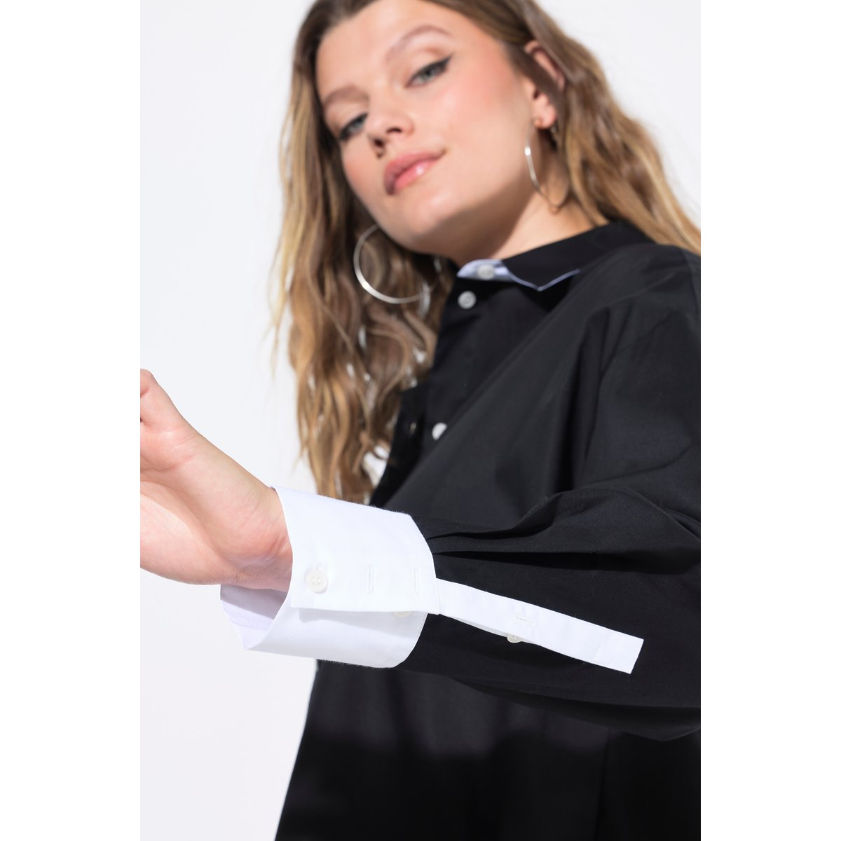 Chemisier oversize, détails fantaisie noir, STUDIO UNTOLD