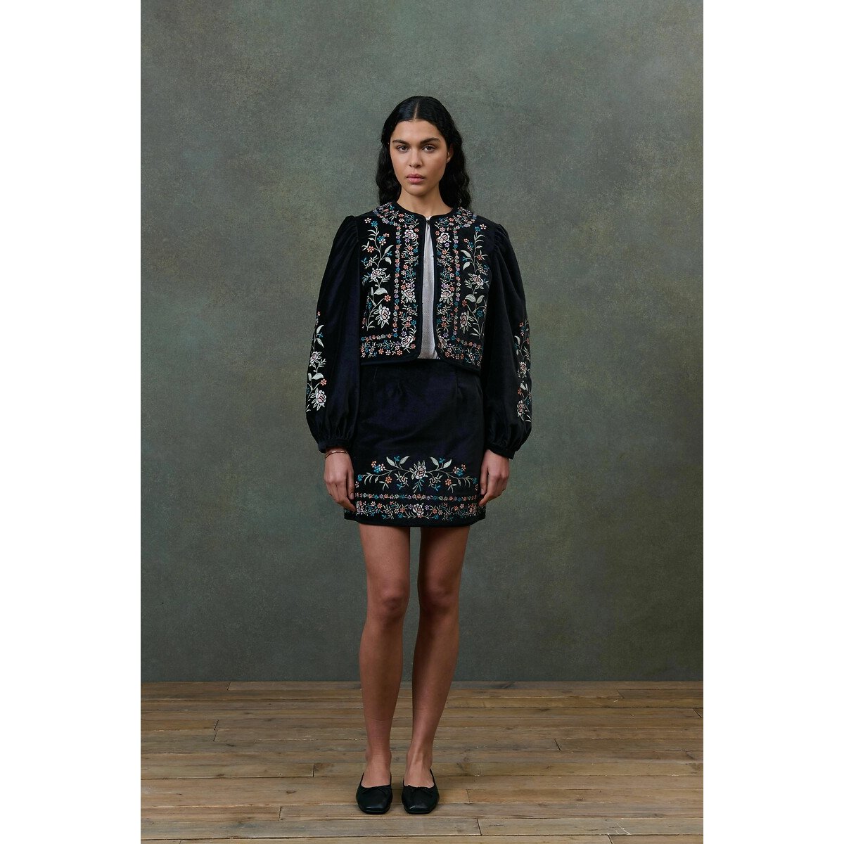 Duras Embroidered Velour Jacket 90006527, LOUISE MISHA