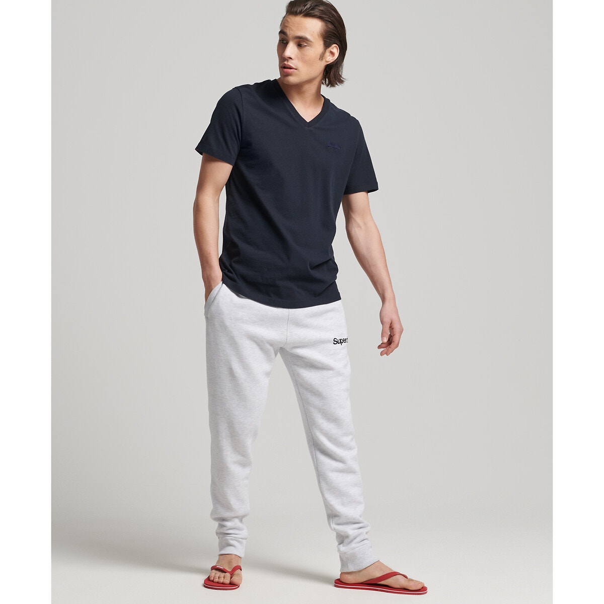 T-shirt col V Vintage Logo bleu marine, SUPERDRY