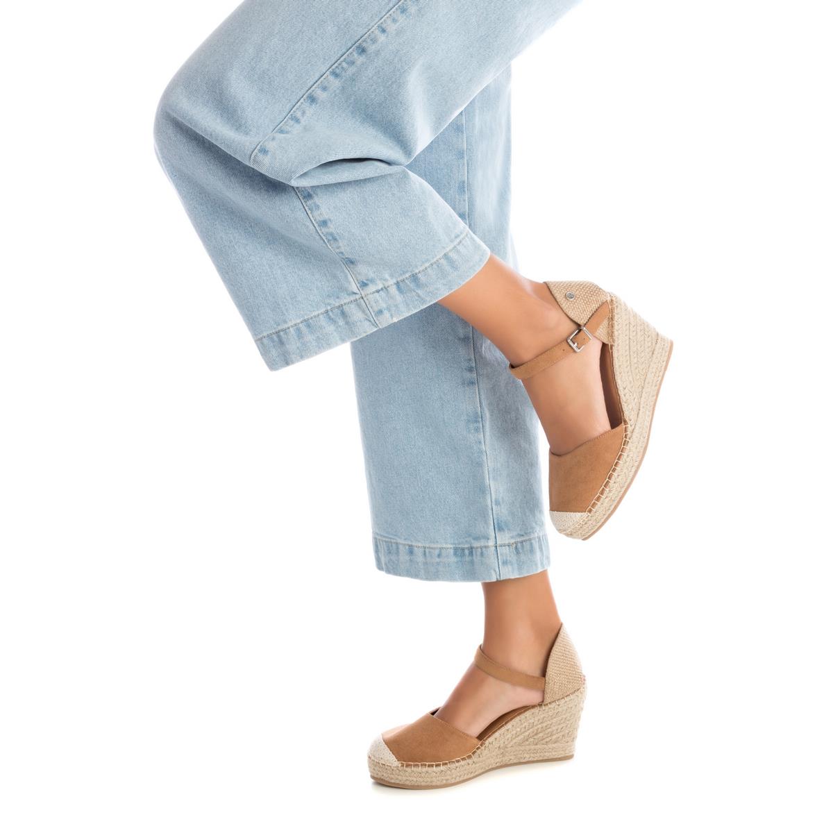 Chaussure Espadrilles Coin Décontractée Boucle camel, XTI