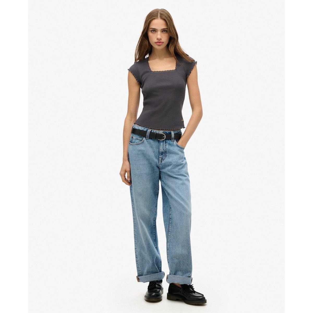 T-shirt Essential Col Carré Coupe Ajustée anthracite, SUPERDRY