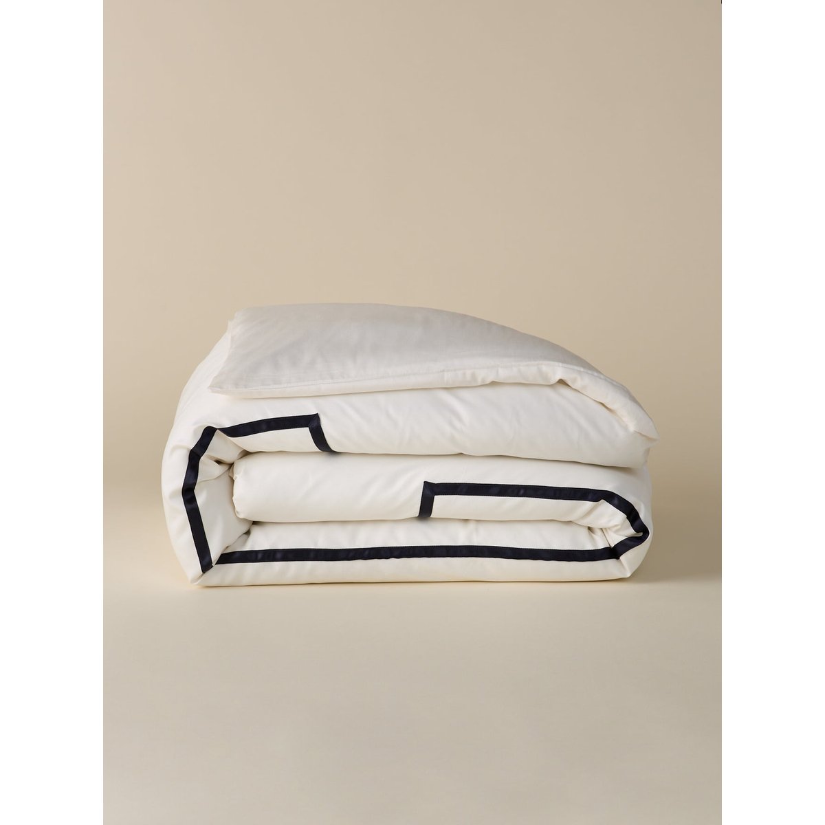 Housse de couette satin de coton "Léonore" ecru/marine, CYRILLUS