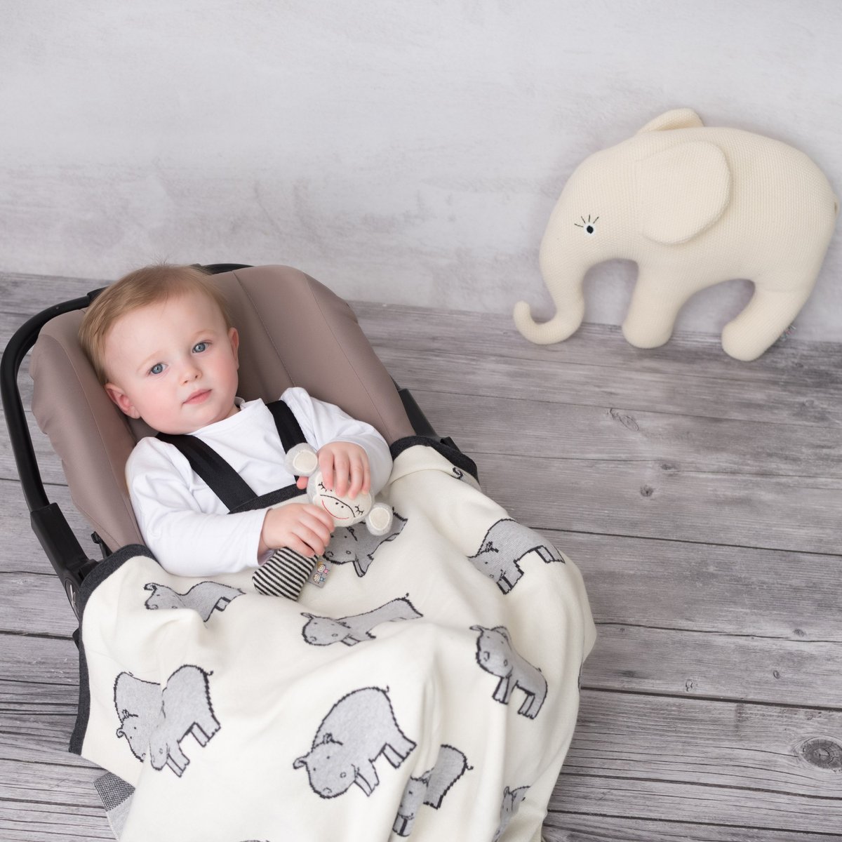 Grande peluche éléphant en coton bio TRICOT écru, SEVIRA KIDS