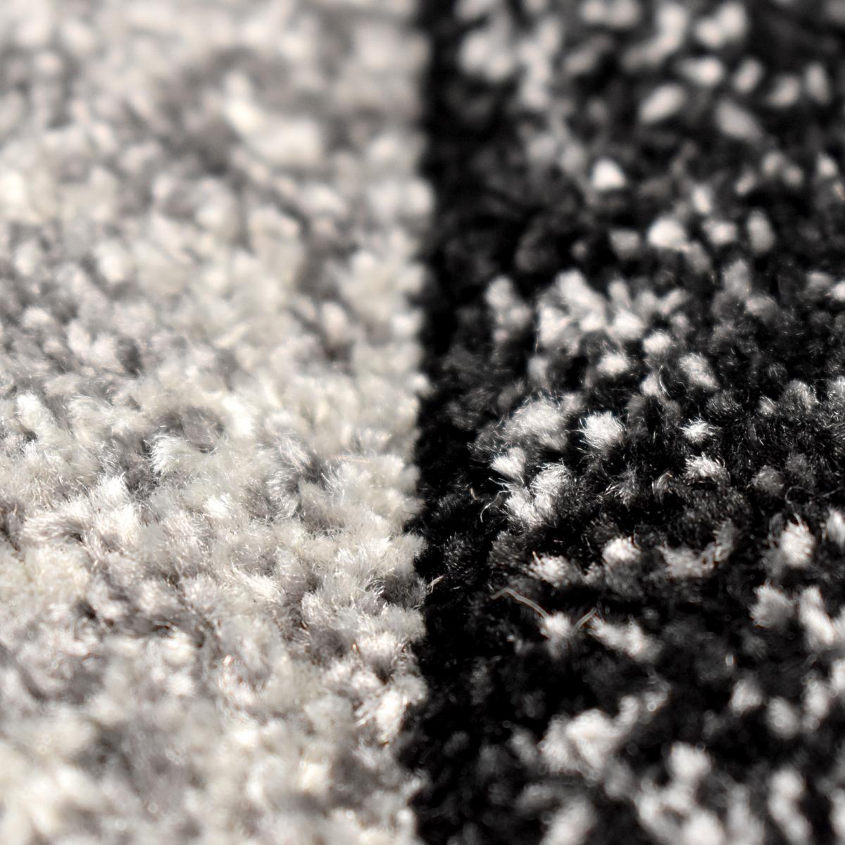 Tapis salon et chambre tissé motif géométrique LYN8 GEOME gris, noir, UN AMOUR DE TAPIS