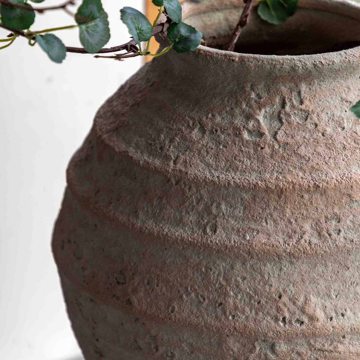 Small Nerola Outdoor Planter in Terracotta red, ÉDITÉ