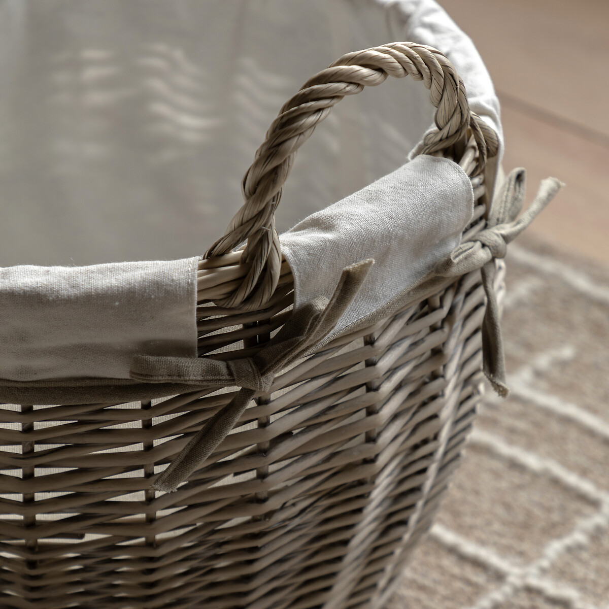Set of 3 Aro Round Lined Baskets in Natural brown              , ÉDITÉ