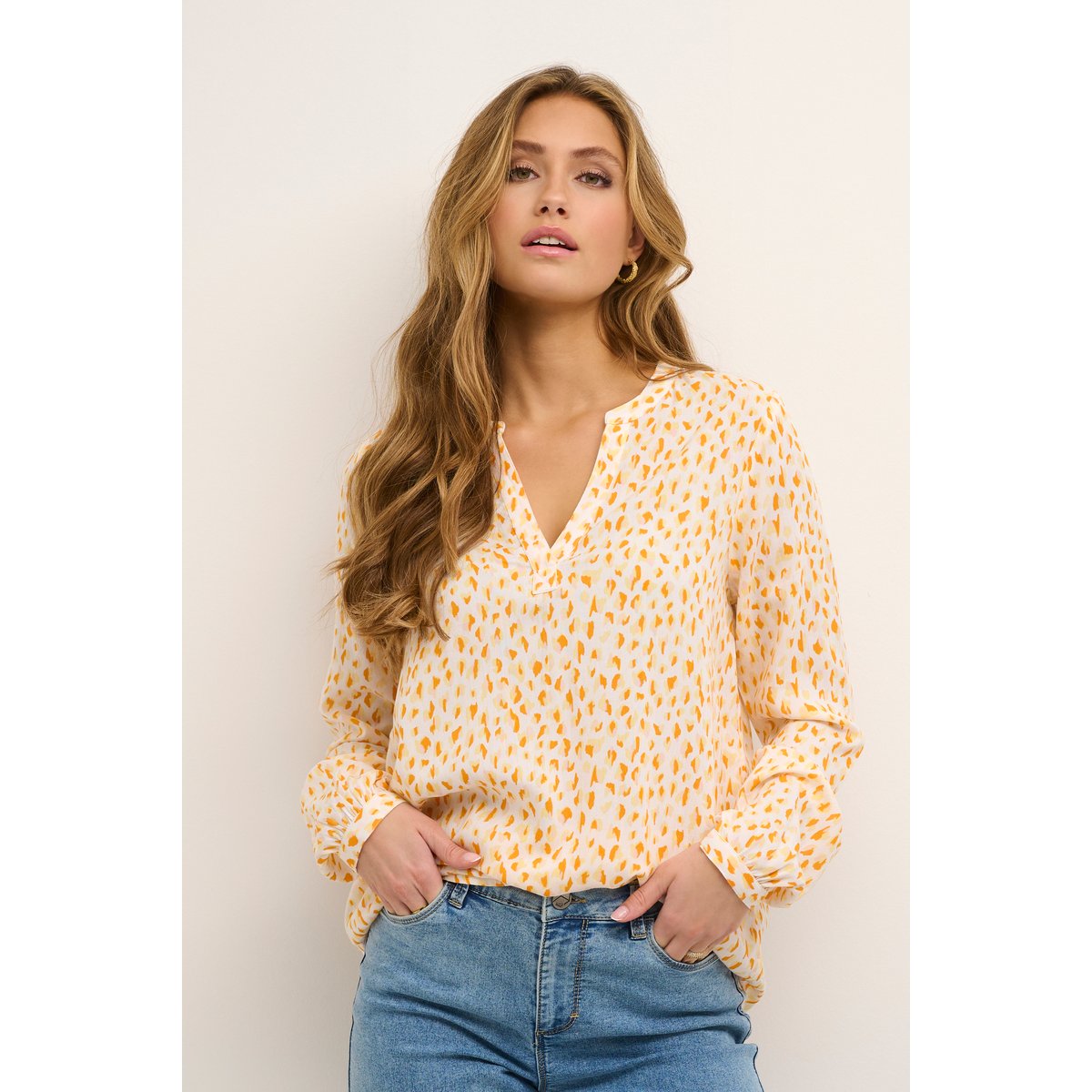 Blouse à manches longues blanc/orange graphique a pois, KAFFE