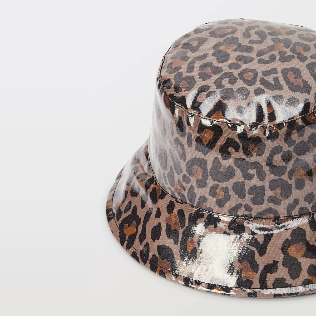 Chapeau de pluie beige, MONOPRIX