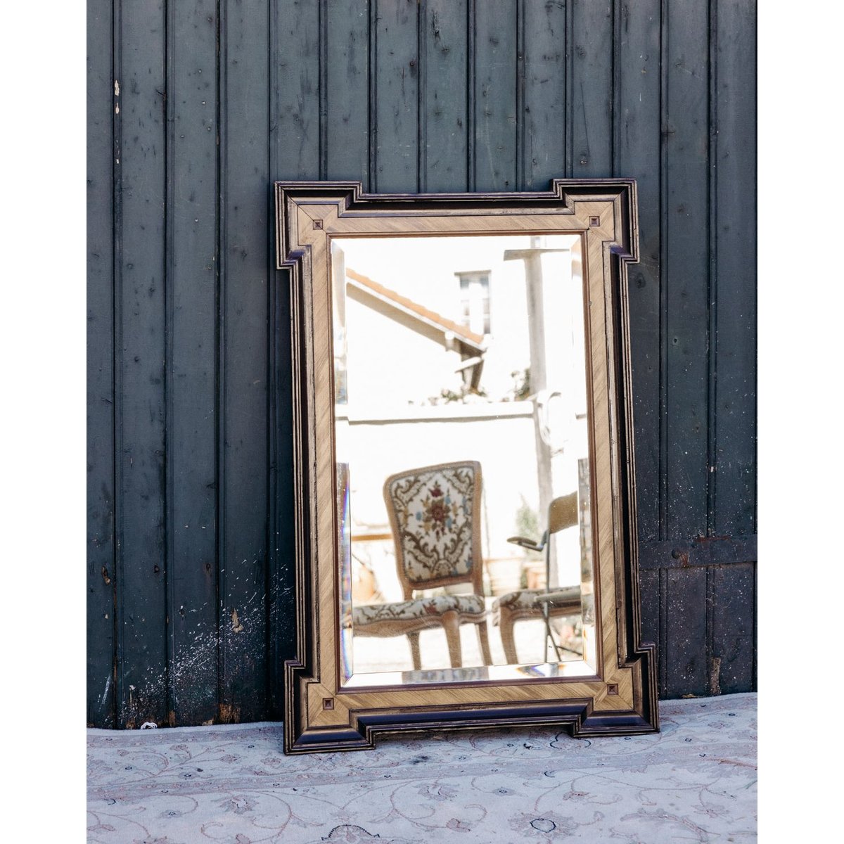Miroir au cadre en bois sculpté Igor N°1127 - Bon état bois clair, DEBONGOUT