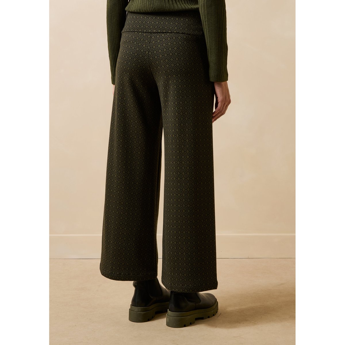 Pantalon cropped en milano jacquard kaki, LA FEE MARABOUTEE