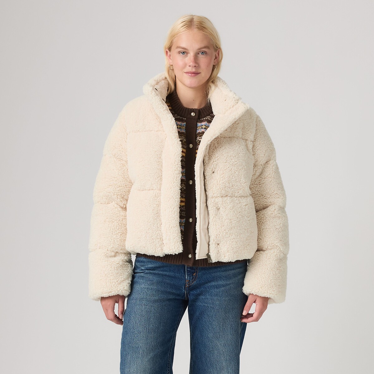 Doudoune courte col montant, en sherpa ecru, LEVI'S