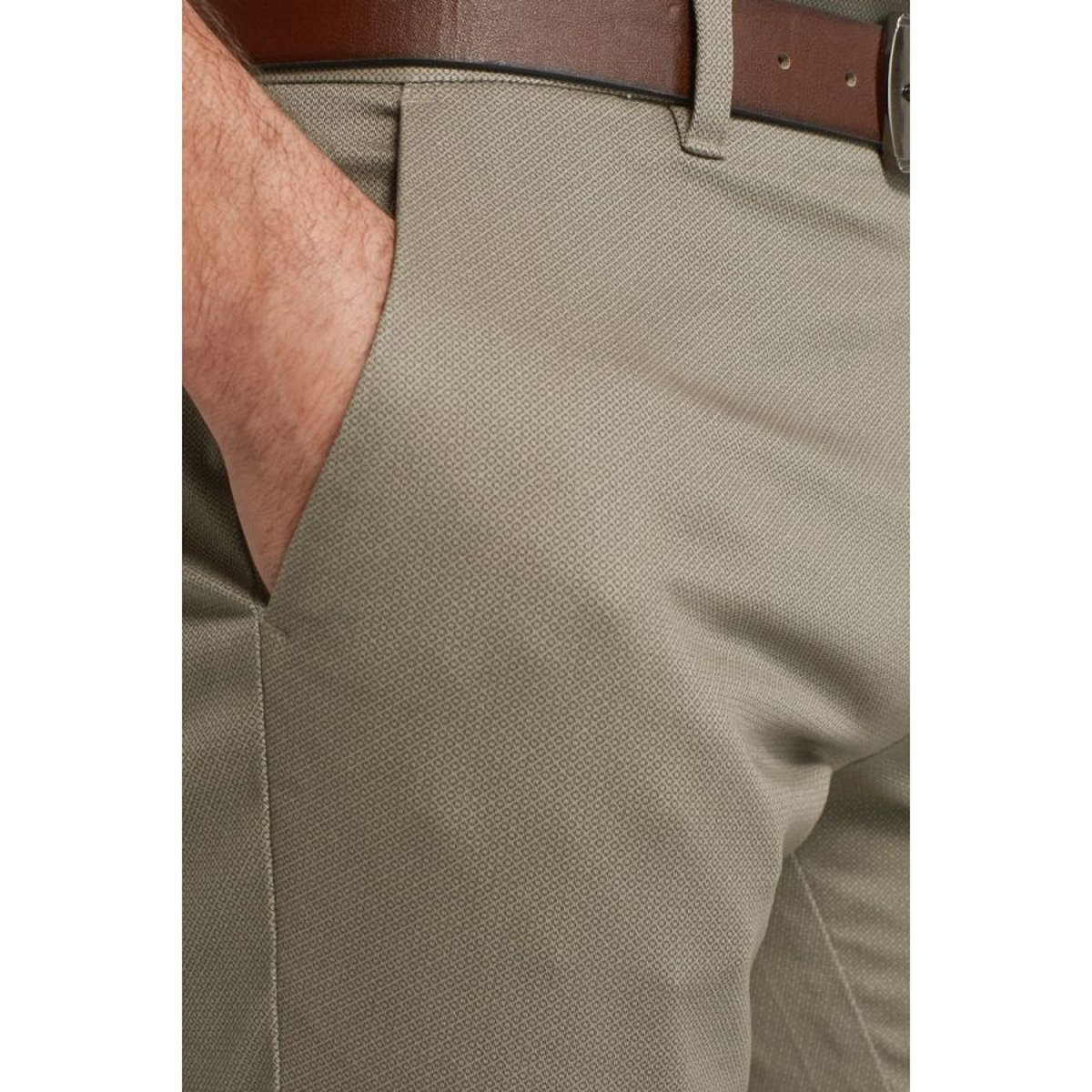 Pantalon Chino Coupe Droite Avec Ceinture naturel, NEXT