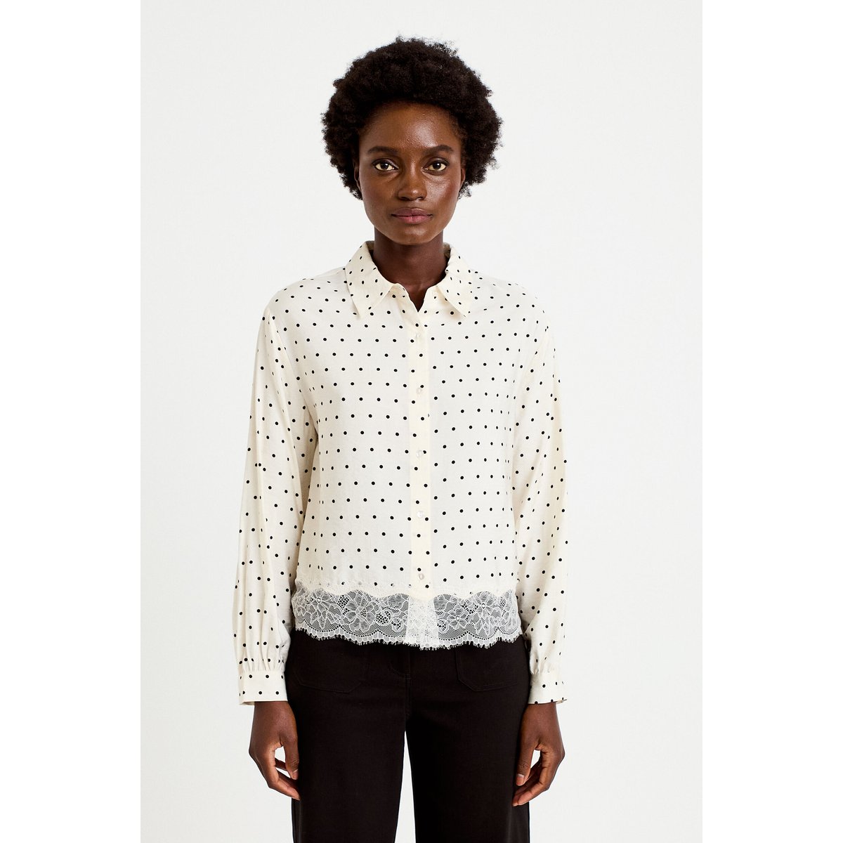 Chemise droite en dentelle col classique noir, CACHE CACHE