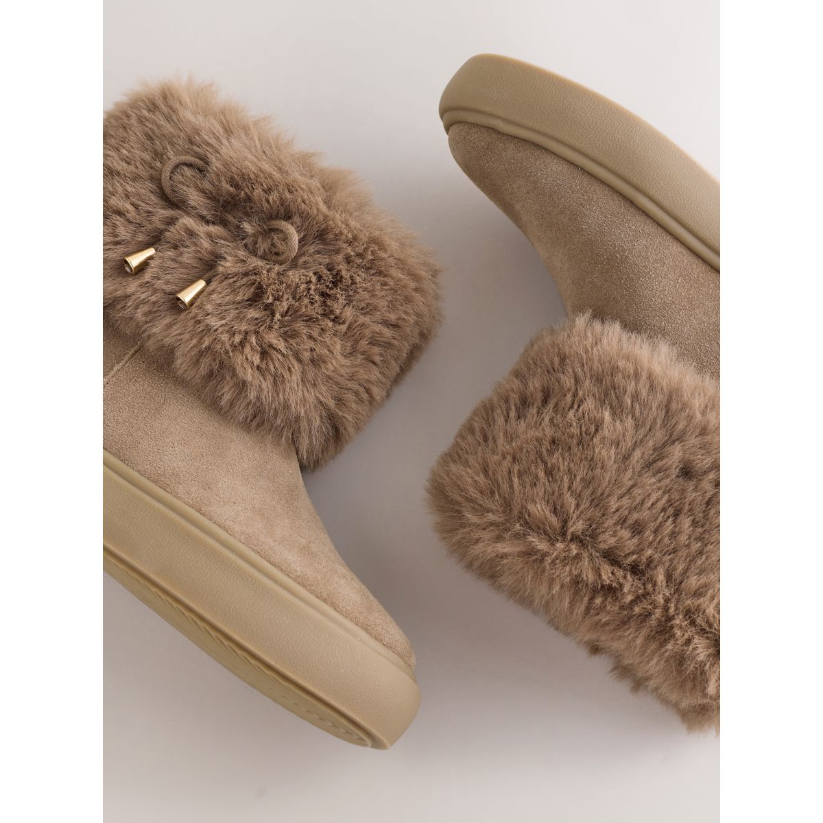 Bottines hydrofuges en daim marron fauve, NEXT