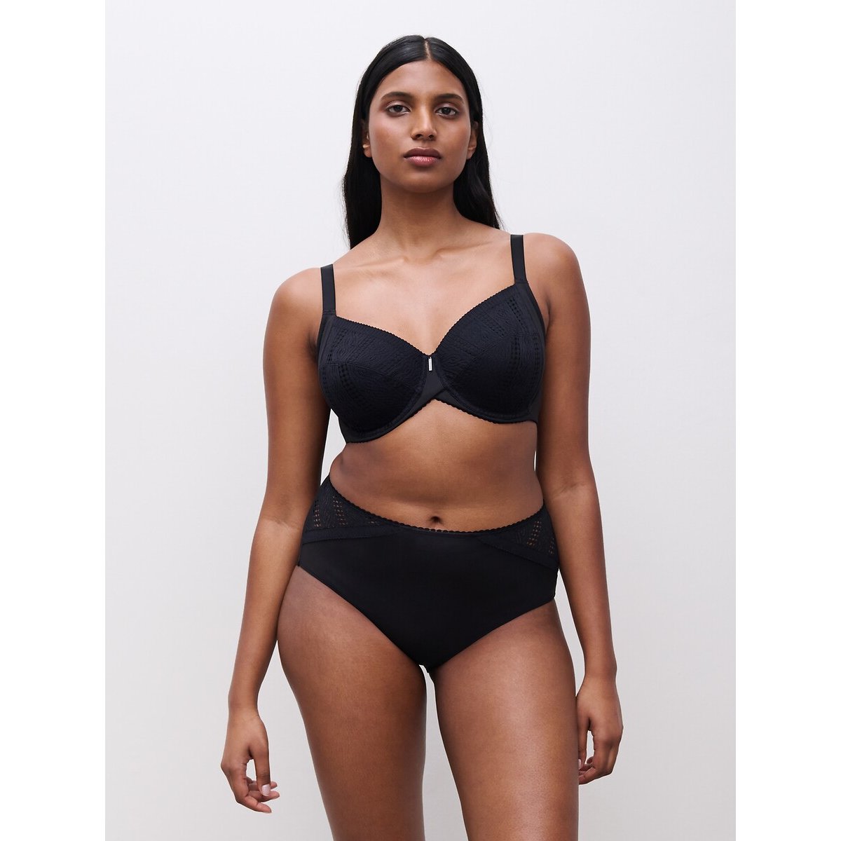 Soutien-gorge emboitant Easy Support noir, CHANTELLE