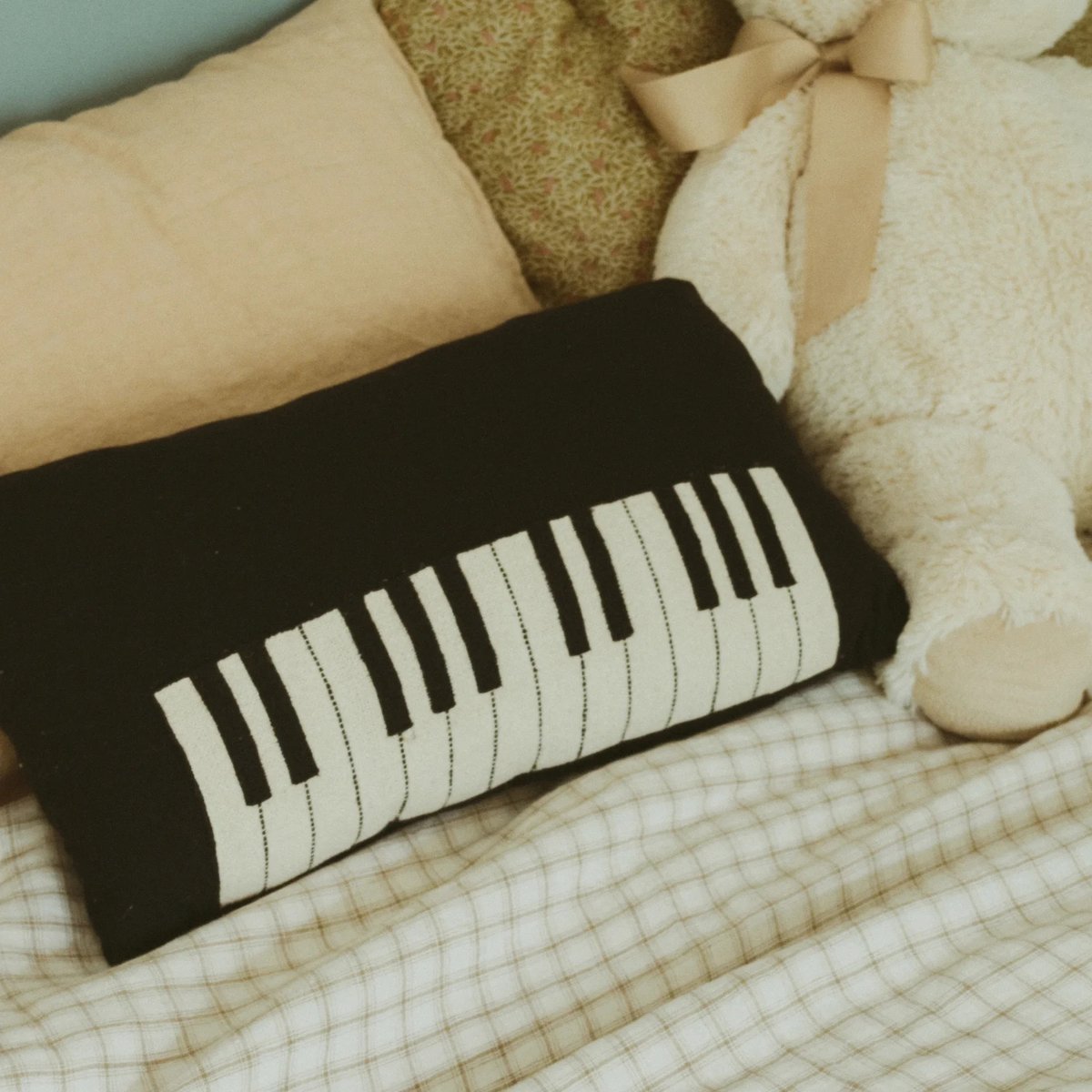 Coussin Piano MUSIC STUDIO noir, naturel, LORENA CANALS